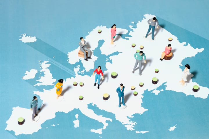 What's Happening in MBA Admissions Right Now: Insights from August 2025